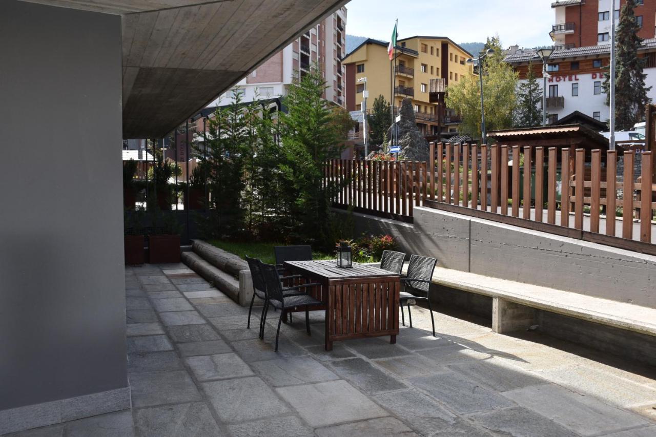 Apartamento Residenza Du Parc Oulx Exterior foto